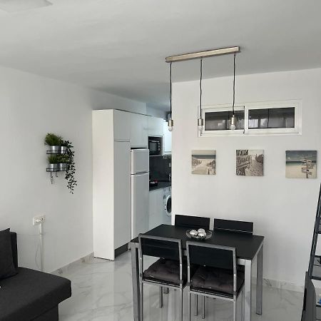 Апартаменты Apartamento Con Piscina Y Barbacoa La Cala Del Moral Экстерьер фото